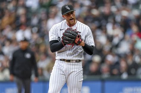 Chicago White Sox allow 7 homers — 5 off Michael Kopech — as the San Francisco Giants spoil the home opener 12-3